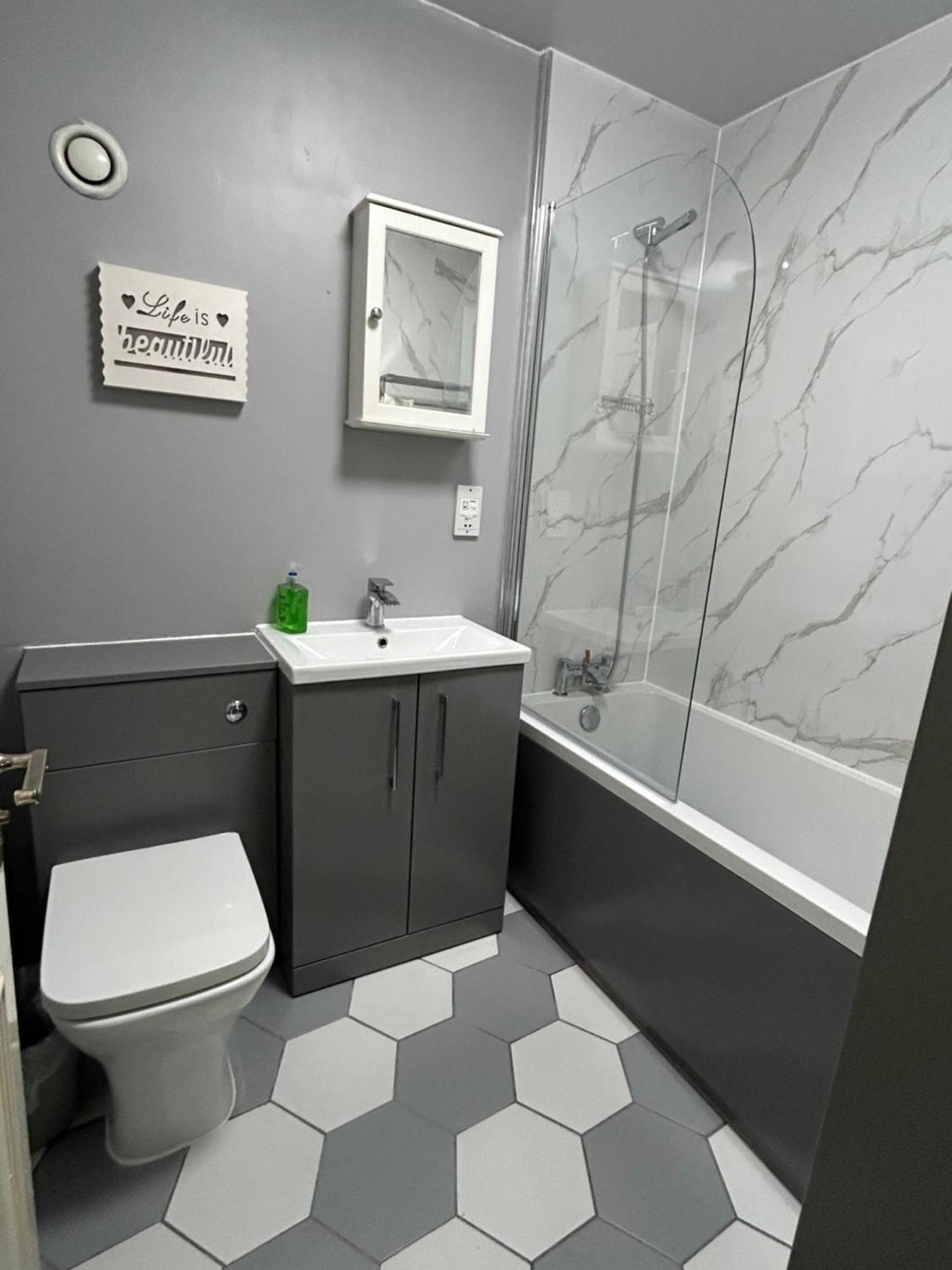 2B Apartment Near Glasgow Sec, Ovo Hydro & City Centre Ngoại thất bức ảnh